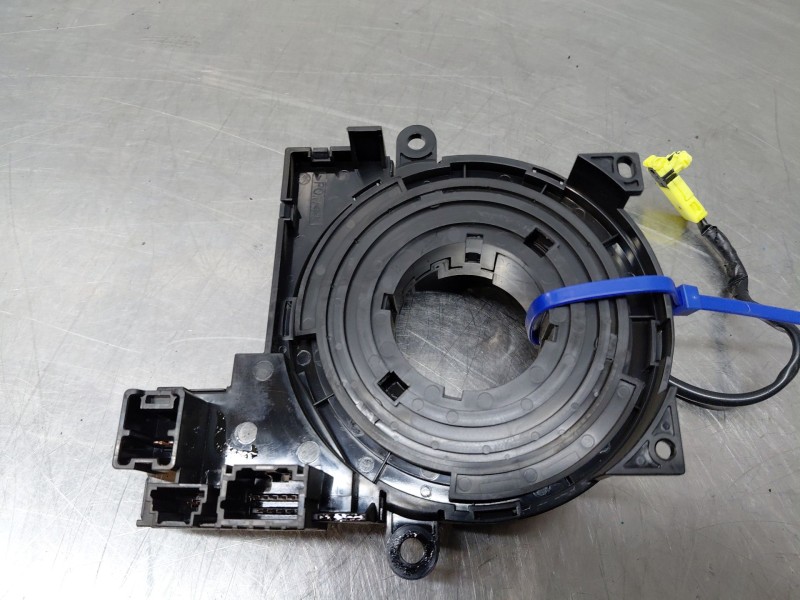 Recambio de anillo airbag para nissan x-trail t32 tekna referencia OEM IAM   