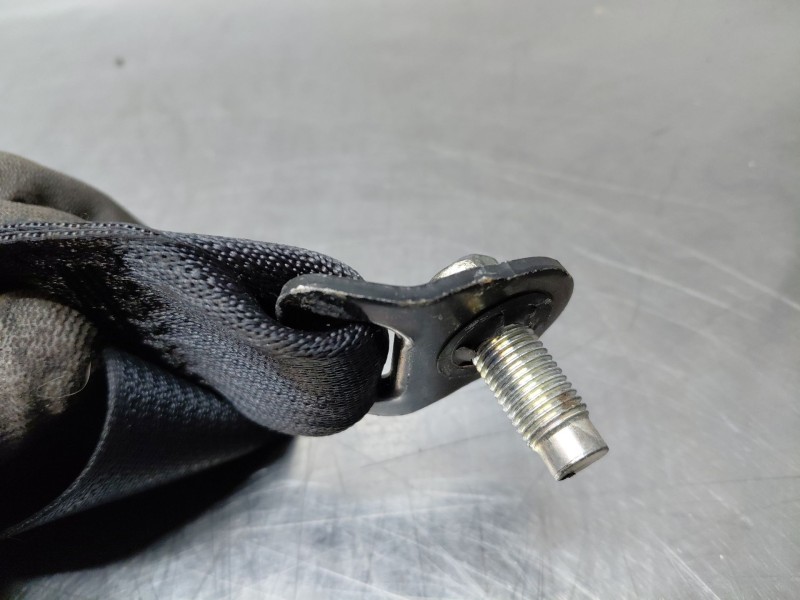 Recambio de cinturon seguridad trasero derecho para nissan x-trail t32 tekna referencia OEM IAM   