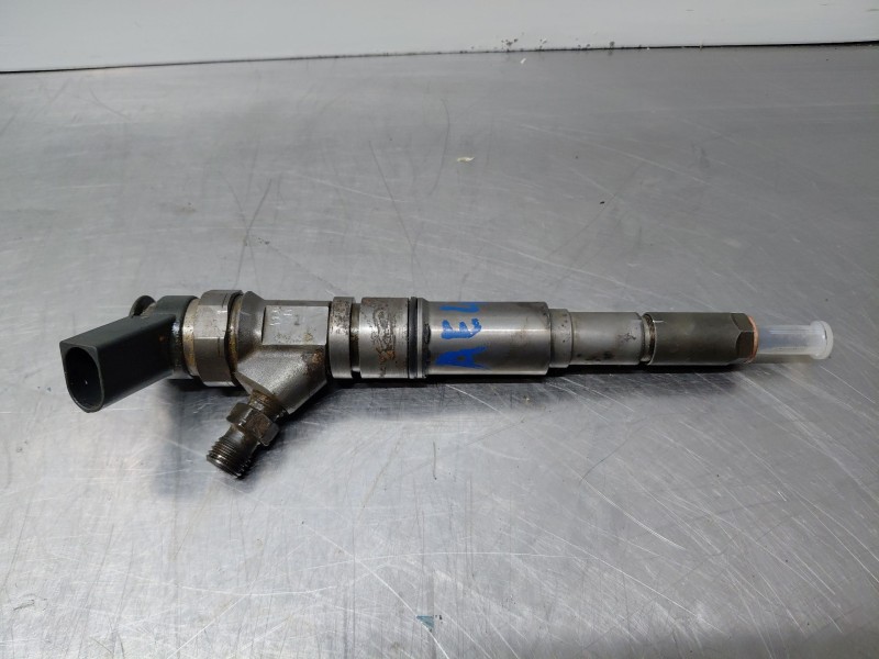 Recambio de inyector para bmw 5 (e60) 530 d referencia OEM IAM   