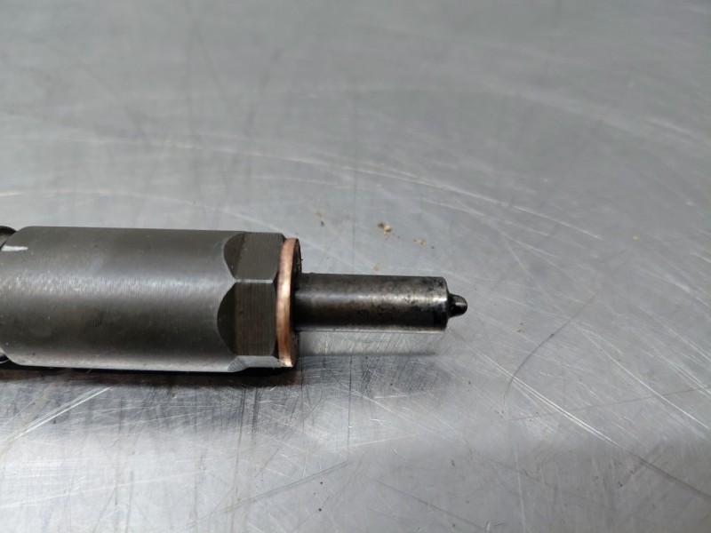 Recambio de inyector para bmw 5 (e60) 530 d referencia OEM IAM   