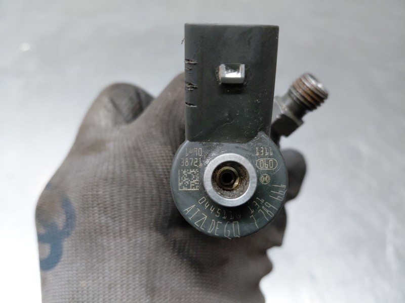 Recambio de inyector para bmw 5 (e60) 530 d referencia OEM IAM   