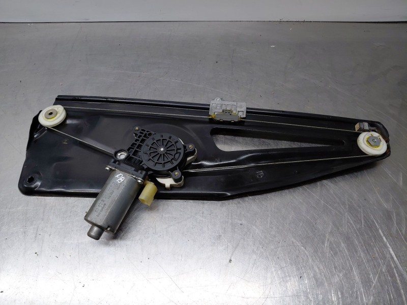 Recambio de elevalunas trasero izquierdo para land rover range rover (lm) td6 hse referencia OEM IAM   