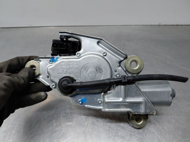 Recambio de motor limpia trasero para land rover range rover (lm) td6 hse referencia OEM IAM   