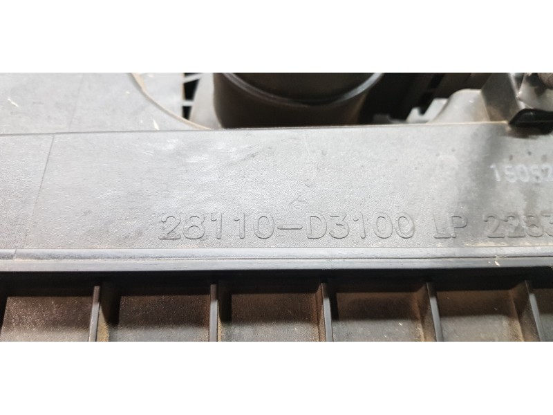 Recambio de filtro aire para hyundai tucson ix35 referencia OEM IAM 28110D3100 281642A500 