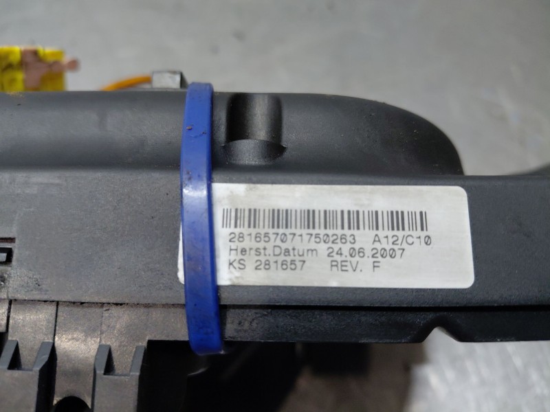 Recambio de mando multifuncion para opel zafira / zafira family b (a05) 1.9 cdti (m75) referencia OEM IAM   