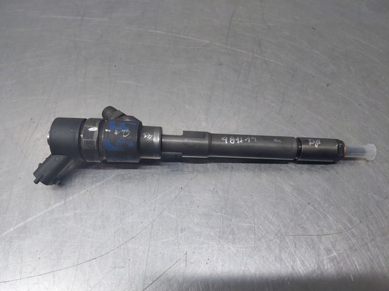 Recambio de inyector para chevrolet captiva (c100, c140) 2.0 d 4wd referencia OEM IAM 0445110270  