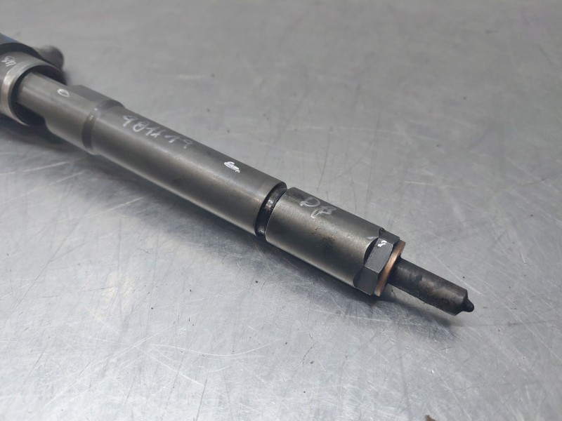 Recambio de inyector para chevrolet captiva (c100, c140) 2.0 d 4wd referencia OEM IAM 0445110270  