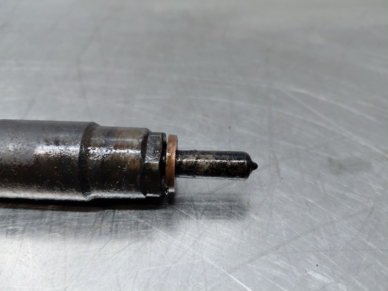 Recambio de inyector para ford kuga (cbv) trend referencia OEM IAM   