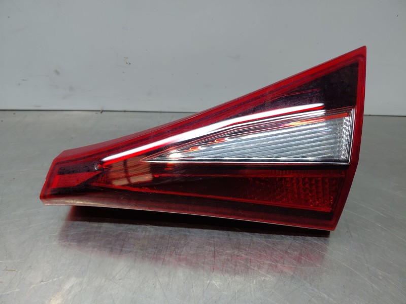 Recambio de piloto trasero derecho interior para hyundai i20 iii active referencia OEM IAM   