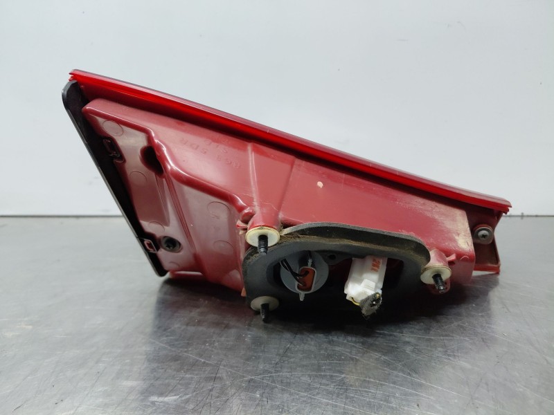 Recambio de piloto trasero derecho interior para hyundai i20 iii active referencia OEM IAM   