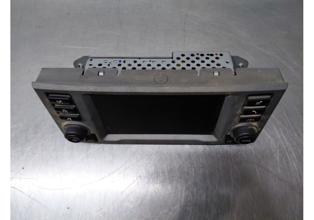 Recambio de pantalla multifuncion para land rover range rover (lm) td6 hse referencia OEM IAM   