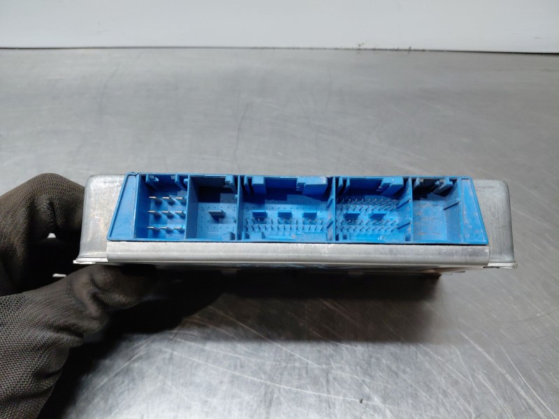 Recambio de centralita cambio automatico para land rover range rover (lm) td6 hse referencia OEM IAM   