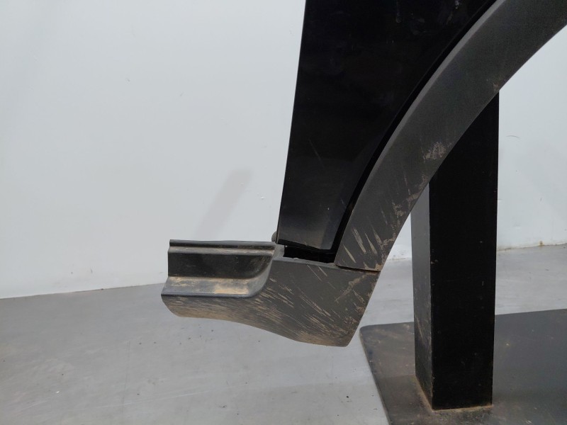 Recambio de aleta delantera derecha para ford kuga i 2.0 tdci referencia OEM IAM   