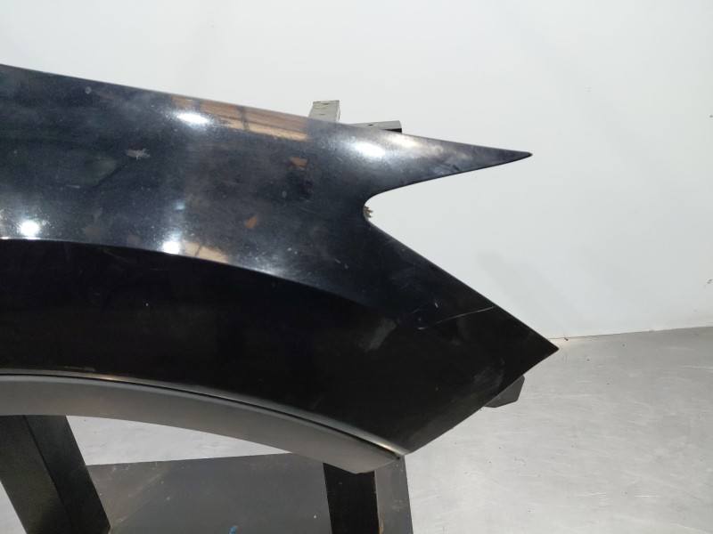 Recambio de aleta delantera derecha para ford kuga i 2.0 tdci referencia OEM IAM   