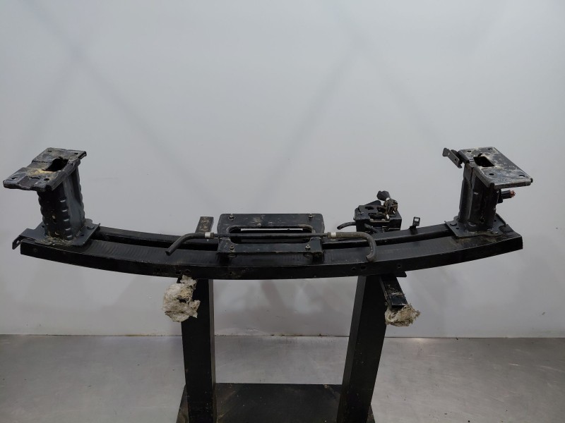 Recambio de refuerzo paragolpes delantero para nissan x-trail (t32) acenta referencia OEM IAM   