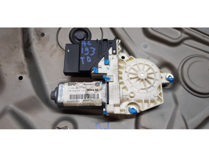 Recambio de elevalunas trasero derecho para skoda octavia berlina (1z3) rs referencia OEM IAM 1Z0839462A   Recambio de elevalunas trasero derecho para skoda octavia berlina (1z3) rs referencia OEM IAM 1Z0839462A