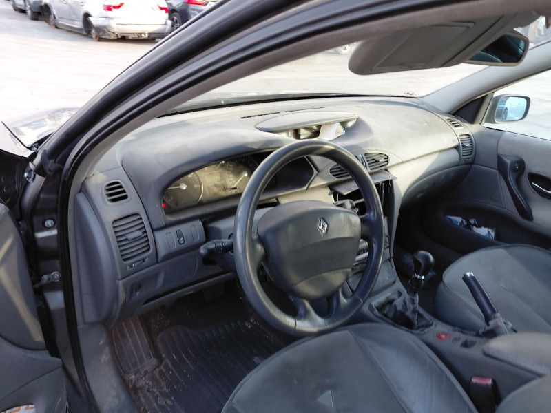 renault laguna ii grandtour (kg0/1_) del año 2003