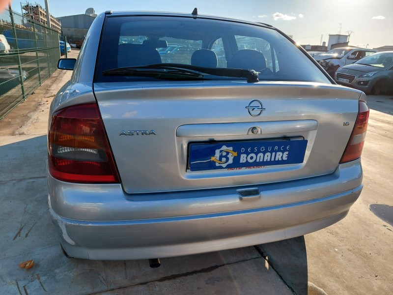 opel astra g hatchback (t98) del año 2003