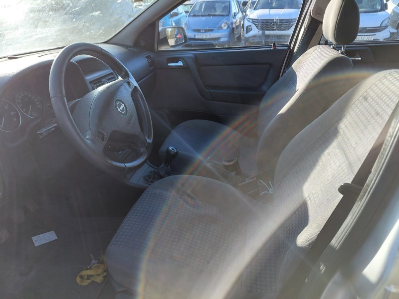 opel astra g hatchback (t98) del año 2003