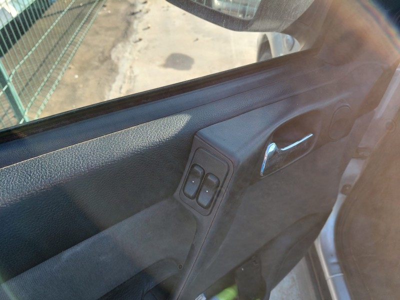 opel astra g hatchback (t98) del año 2003