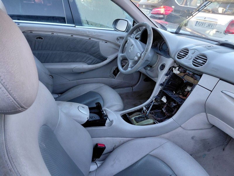 mercedes-benz clk (c209) del año 2004