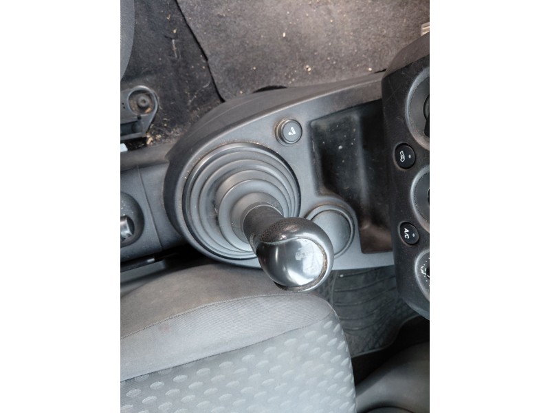 ford fiesta v (jh_, jd_) del año 2002