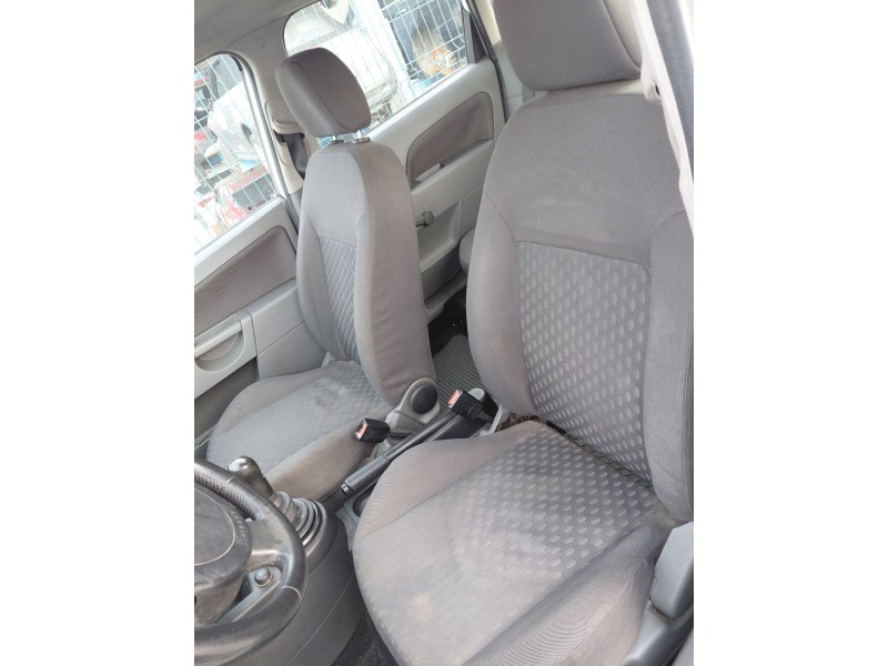 ford fiesta v (jh_, jd_) del año 2002