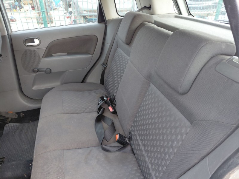 ford fiesta v (jh_, jd_) del año 2002