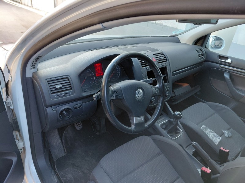 volkswagen golf v (1k1) del año 2008