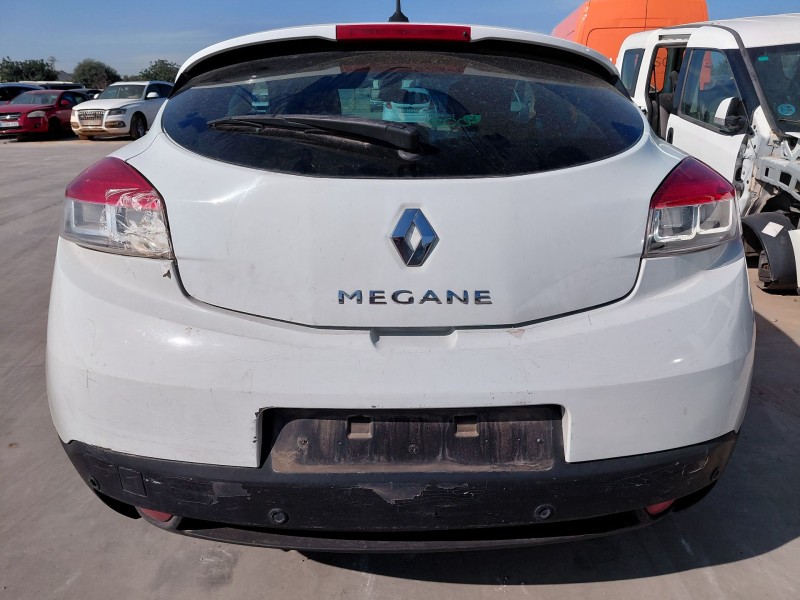 renault megane iii coupé (dz0/1_) del año 2015
