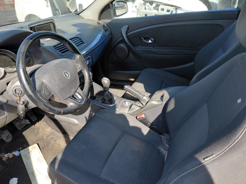 renault megane iii coupé (dz0/1_) del año 2015