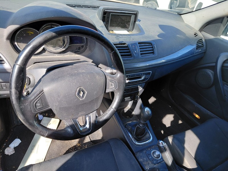 renault megane iii coupé (dz0/1_) del año 2015