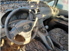 toyota auris (_e15_) del año 2007 2