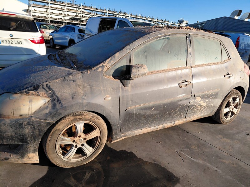 toyota auris (_e15_) del año 2007