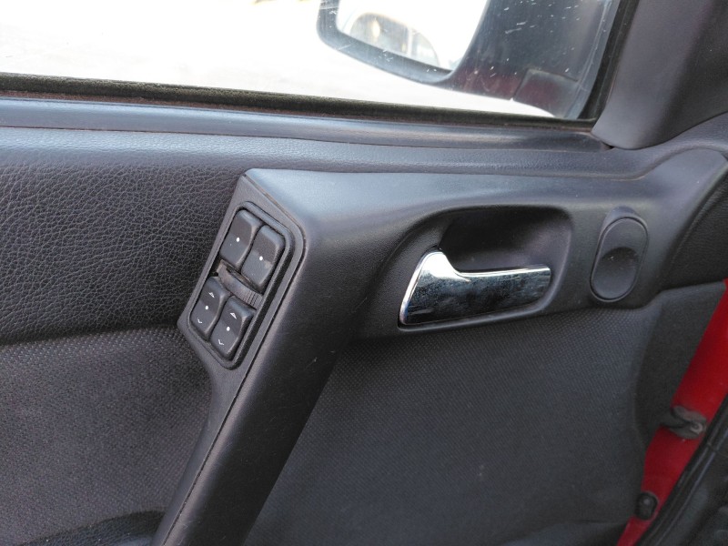 opel astra g hatchback (t98) del año 2002