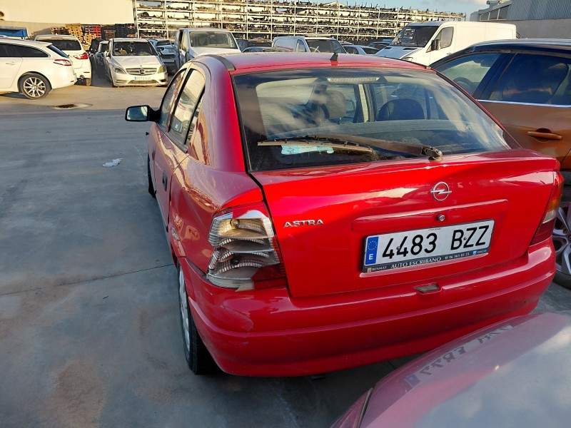 opel astra g hatchback (t98) del año 2002