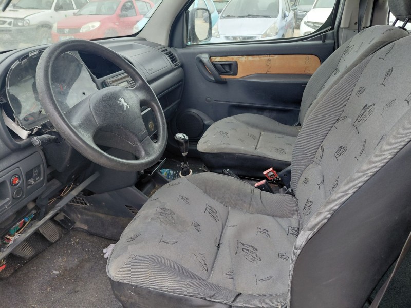 peugeot partner monospace (5_, g_) del año 2002