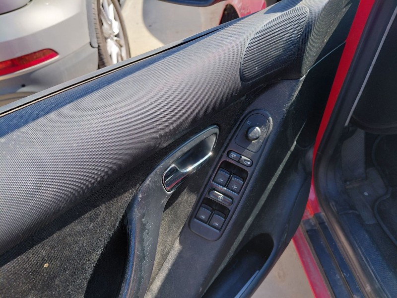 seat leon (1m1) del año 2004