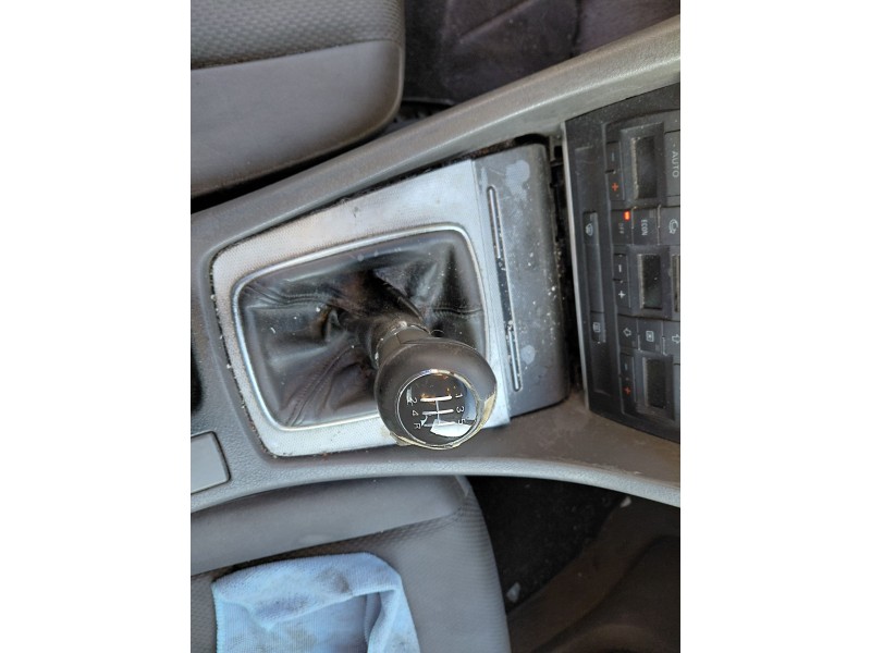 audi a4 b6 (8e2) del año 2001