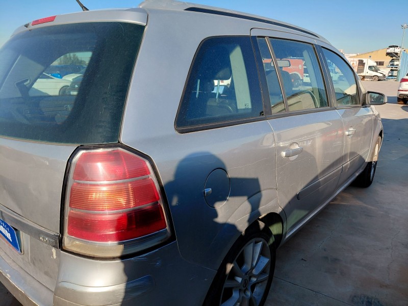opel zafira / zafira family b (a05) del año 2006