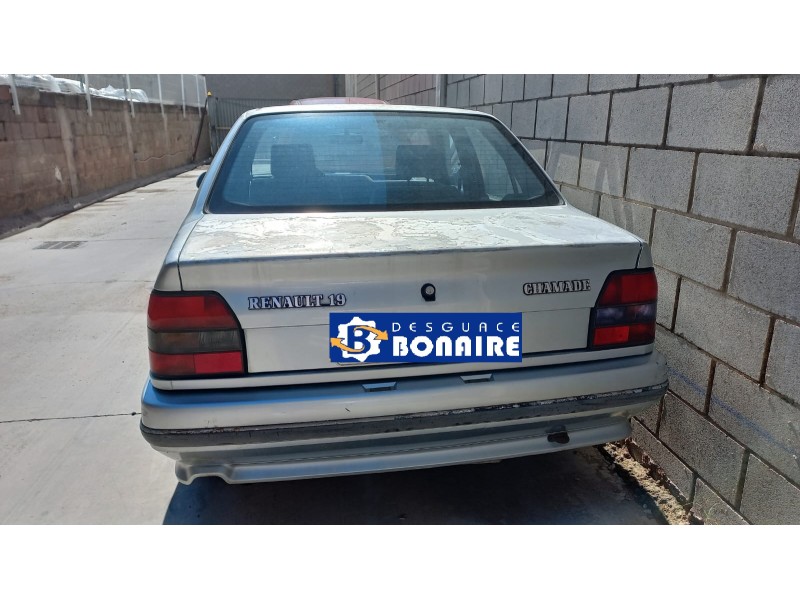 renault 19 hatchback (b/c53) del año 1990 renault 19 hatchback (b/c53) del año 1990