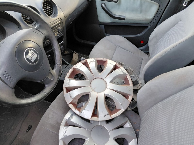 seat ibiza iii (6l1) del año 2003