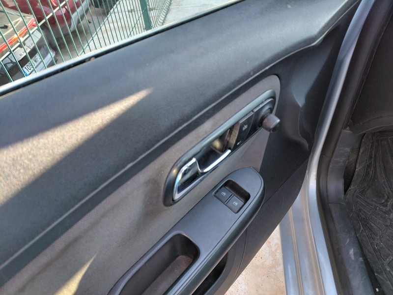 seat ibiza iii (6l1) del año 2006