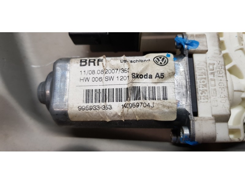 Recambio de elevalunas trasero derecho para skoda octavia berlina (1z3) rs referencia OEM IAM 1Z0839462A   Recambio de elevalunas trasero derecho para skoda octavia berlina (1z3) rs referencia OEM IAM 1Z0839462A