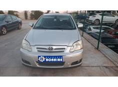 toyota corolla (_e12_) del año 2005