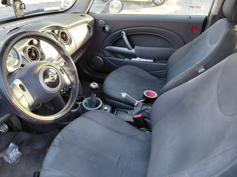 mini mini (r50, r53) del año 2005