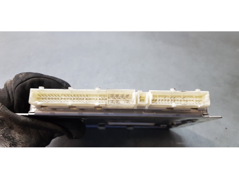 Recambio de centralita suspension para mercedes clase s (w220) berlina 320 (220.065) referencia OEM IAM 2205450532  