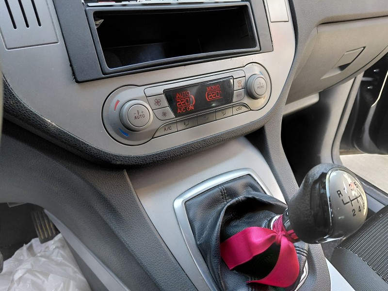 ford kuga i del año 2011