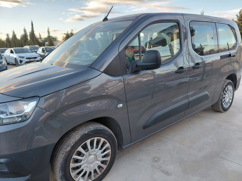 toyota proace city verso monospace (bky_) del año 2022
