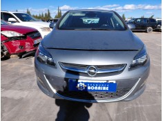 opel astra j (p10) del año 2013